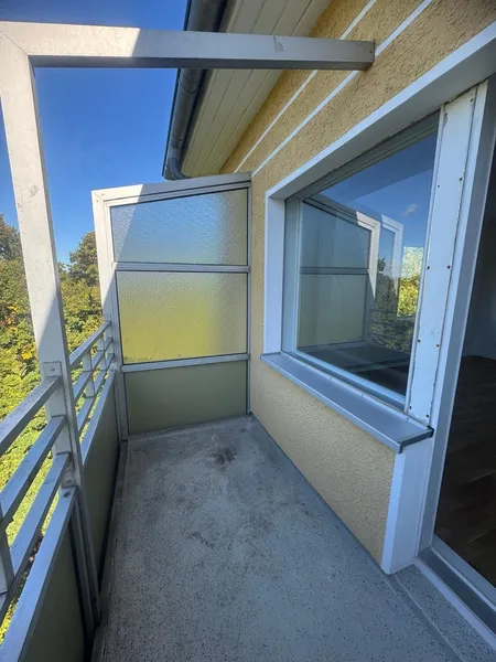 +SOFORT VERFÜGBAR+ 2-Raum Wohnung frisch renoviert — photo 1